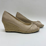 Life Stride Size 6.5 Women's Beige Solid Wedge Heels