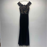 Betsy & Adam Size 8-M Women's Black Cut Out Maxi-Short Sleeve Dress