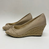 Life Stride Size 6.5 Women's Beige Solid Wedge Heels