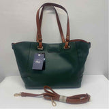 Bass Green Faux Leather Pebbled Tote Handbag w Crossbody Handbag and Wristlet
