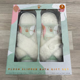 Wanderflower 3-Piece Plush Slipper Bath Gift Set