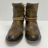 Freebird by Steven Size 6 Women's Olive Distressed Ankle Booties