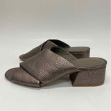 Vince Size 7 Women's Copper Pebbled Slide Sandals