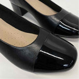 Collection By Clarks Size 9 Women's Black Color Block Heels
