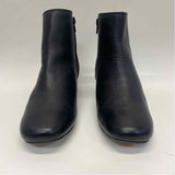 Collection Clark Size 8 Women's Black Solid Zip Up Booties