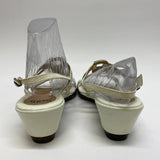 Sofft Size 8 Women's White Solid Wedge Sandals