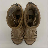 Freebird by Steven Size 6 Women's Beige Distressed Open Toe Shoes