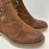 Comfortiva Size 7 Women's Brown Patchwork Ankle Booties