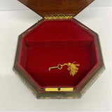 Green-Brown Wood Lacquer Wind Up Music Box