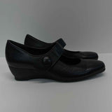 Munro Size 7 Women's Black Solid Mary Jane 2" Wedge Heels