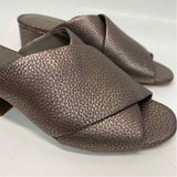 Vince Size 7 Women's Copper Pebbled Slide Sandals