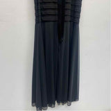 Betsy & Adam Size 8-M Women's Black Cut Out Maxi-Short Sleeve Dress