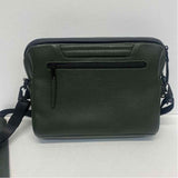 Grams28 City Pack 154 Green Leather Pebbled Crossbody Handbag