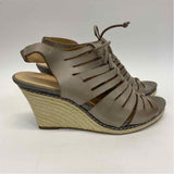 Circa Joan & David Size 8 Women's Taupe Solid Wedge Shoes