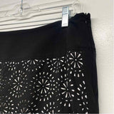 Krimson Klover Size L 10-12 Women's Black-White Cut Out Pencil Skort