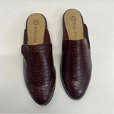 Bella Vita Size 8 Women's Burgundy Animal Print Mules Shoes