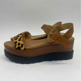 Michael Michael Kors Size 7.5 Women's Brown Animal Print Platform Sandals