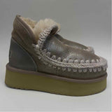 Mou Size 38-7.5 Women's Beige Shimmer Crochet Platform Booties