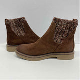 Comfortiva Size 7 Women's Brown Patchwork Ankle Booties