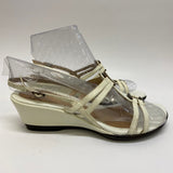 Sofft Size 8 Women's White Solid Wedge Sandals