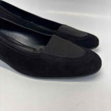 Salvatore Ferragamo Size 7 Women's Black Solid Slip On Shoes