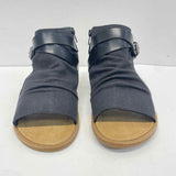 Blowfish Size 7.5 Women's Black Solid Gladiator Sandals