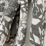 Liz Claiborne Women's Size M Gray-White Floral Empire Waist Blouse