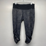 MPG Size M Women's Gray Pattern Capri Leggings Activewear Pants