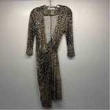 Trina Turk Size 6-S Women's Black-Beige Pattern Wrap Dress