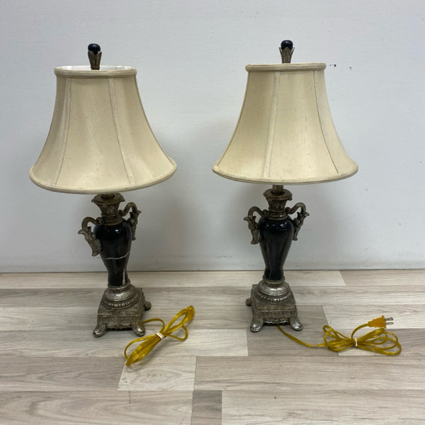 Table Top Black-Silver Stone Lamp