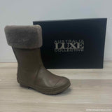 Australia Luxe Co. Size 8 Women's Brown Solid Snow Boots