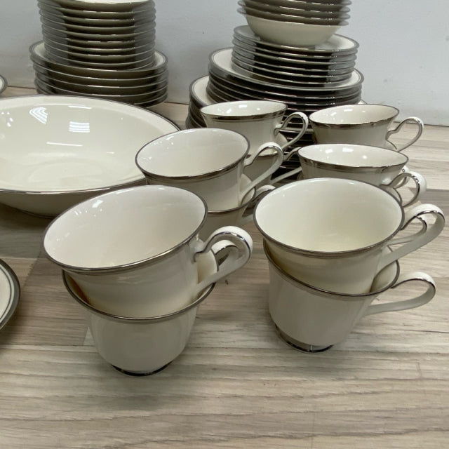 Noritake Ivory China Dinnerware