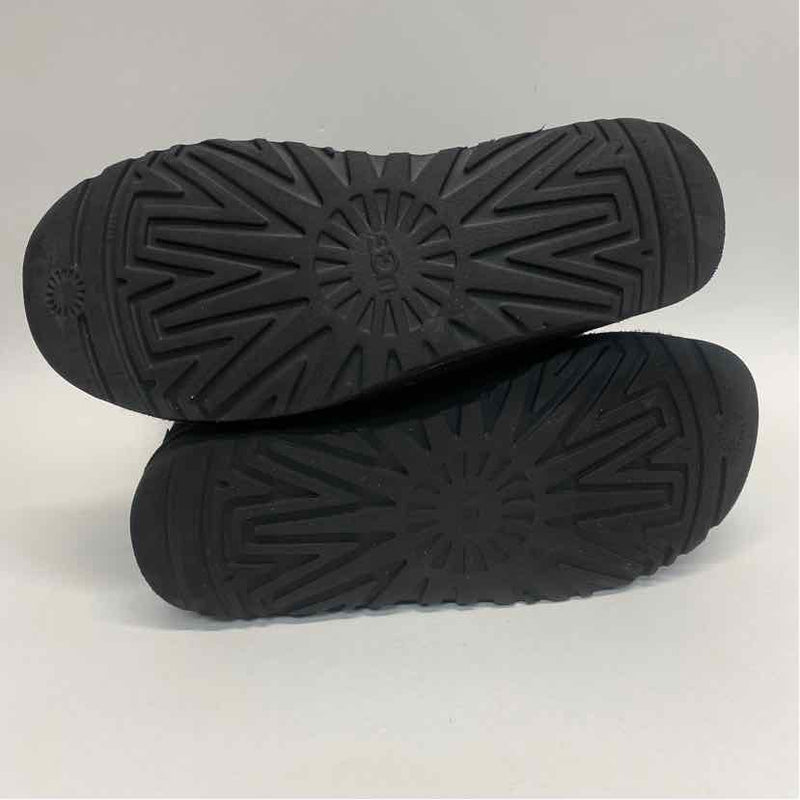 Ugg Size 6 Women's Black Solid Short Boots