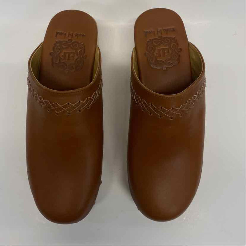 ELF Size 6.5 Women's Caramel Solid Clog Shoes