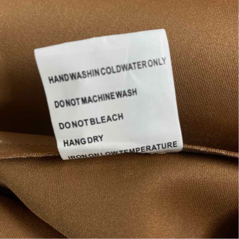 Solitarie Women's Size M Tan-Multi Floral Maxi Vest