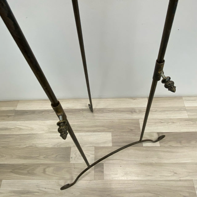 Brown Wrought Iron Easel