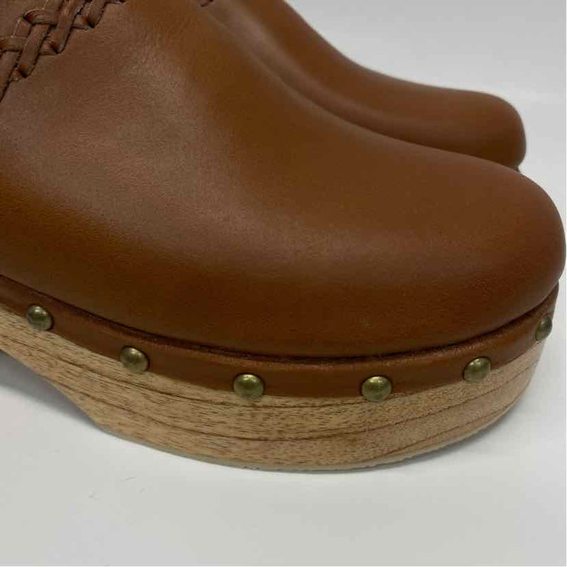 ELF Size 6.5 Women's Caramel Solid Clog Shoes