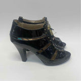 Sofft Size 7.5 Women's Black Solid Heel Shoes