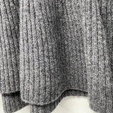 Neiman Marcus Size M Women's Gray Ribbed Sweater