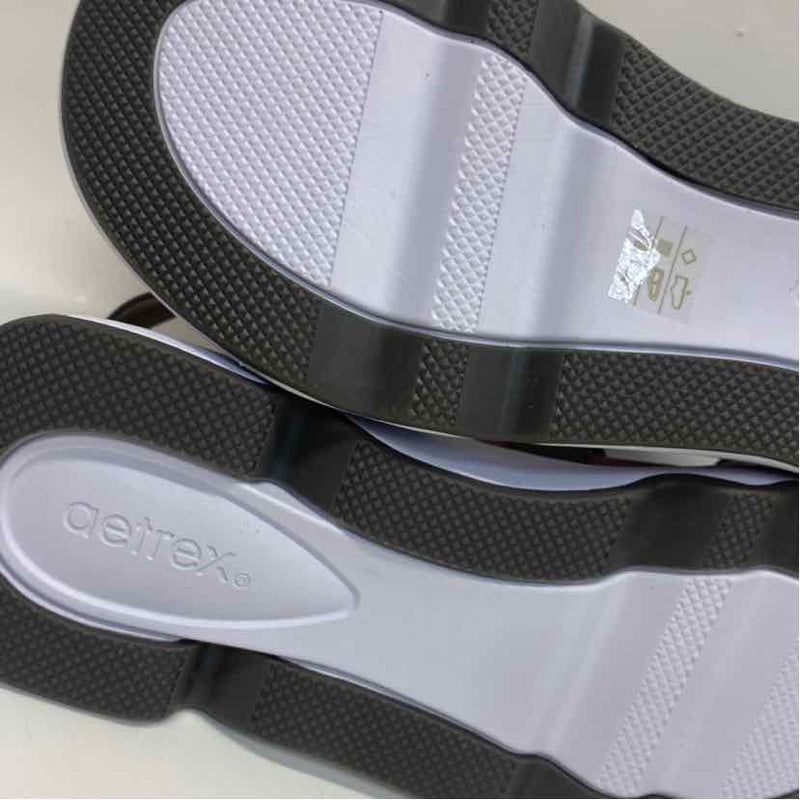 Aetrex Size 7.5-8 Women's Gray Stripe Strappy Sandals