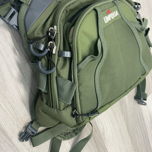 Umpqua Green Nylon Solid Backpack