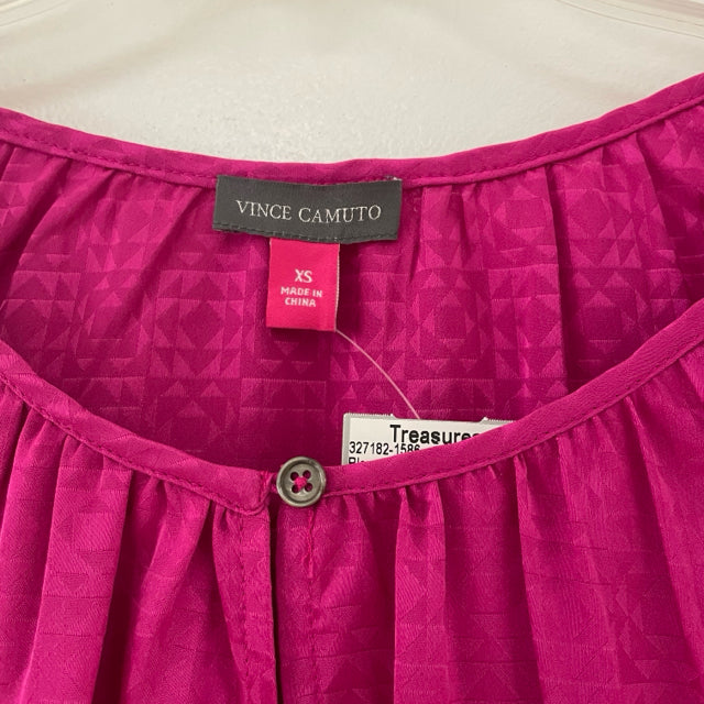 Vince Camuto Size XS Women's Fuschia Pattern Peek a Boo Blouse