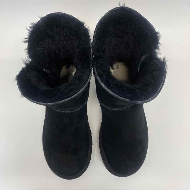 Ugg Size 6 Women's Black Solid Short Boots