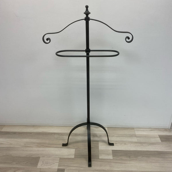 Black Wrought Iron Suit Rack