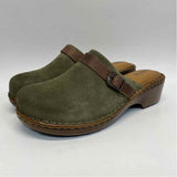 Born Size 11 Women's Green Solid Clog Shoes
