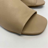 Steve Madden Size 7 Women's Beige Solid Slide Sandals