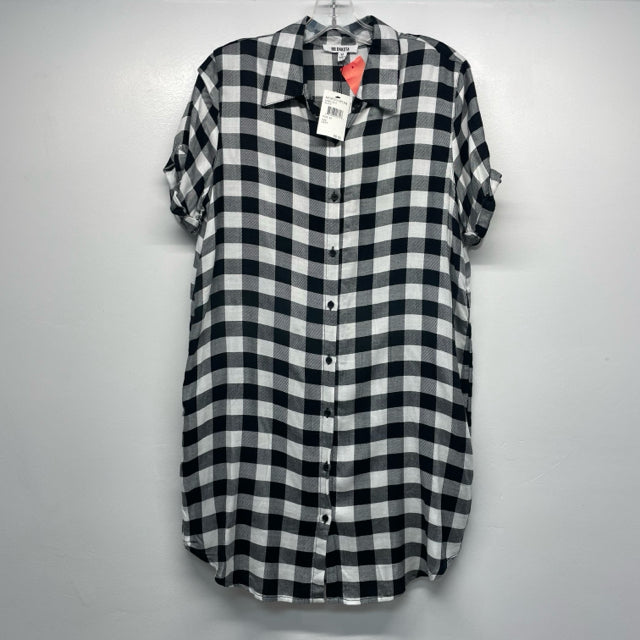 BB Dakota Size M Women's Black-White Plaid Shirt Dress