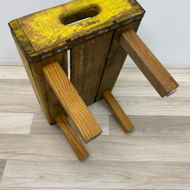 Vintage Coca Cola Wood Crate with Legs and 2 handles