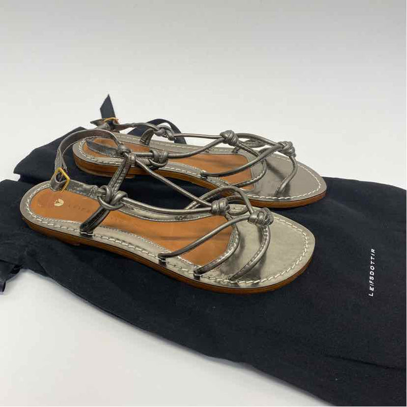 Leifsdottir Size 5.5 Women's Pewter Solid Strappy Sandals