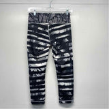 Lululemon Size 4 Women's Black-White Pattern Capri Leggings Activewear Pants